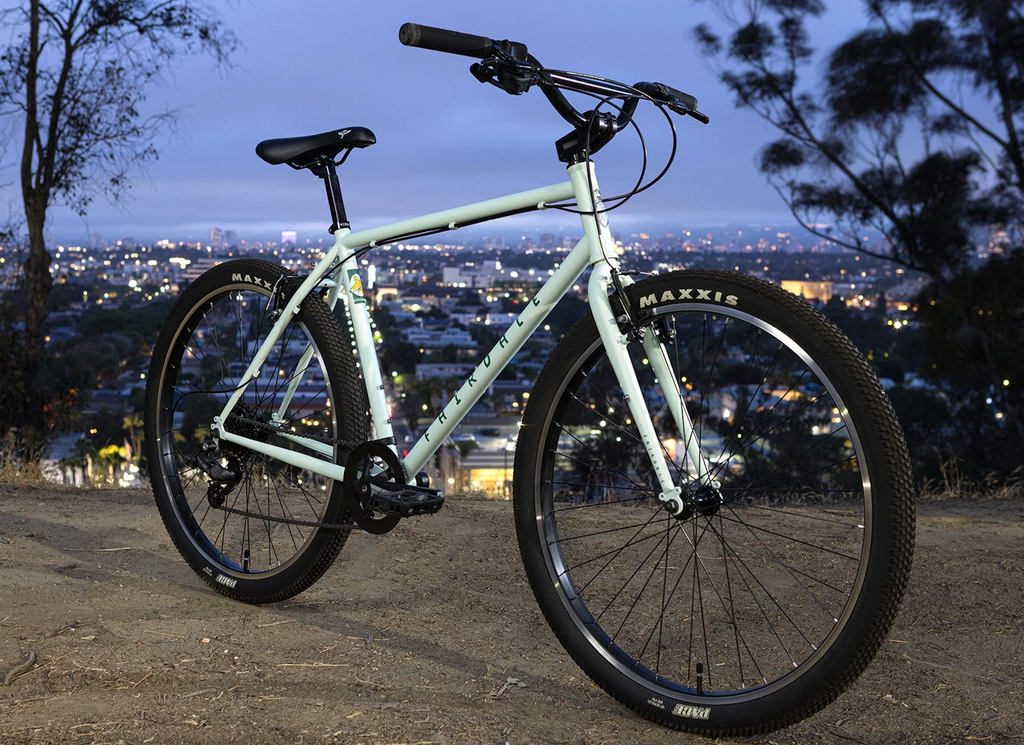 Fairdale Ridgemont M/L 27.5" City Bike – Matte Cool Mint