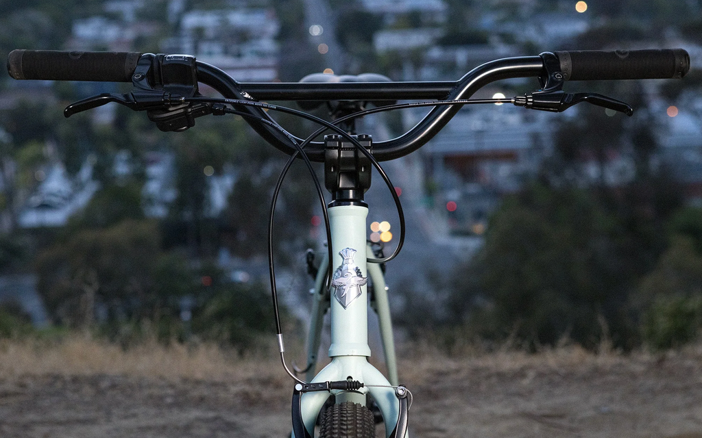 Fairdale Ridgemont M/L 27.5" City Bike – Matte Cool Mint